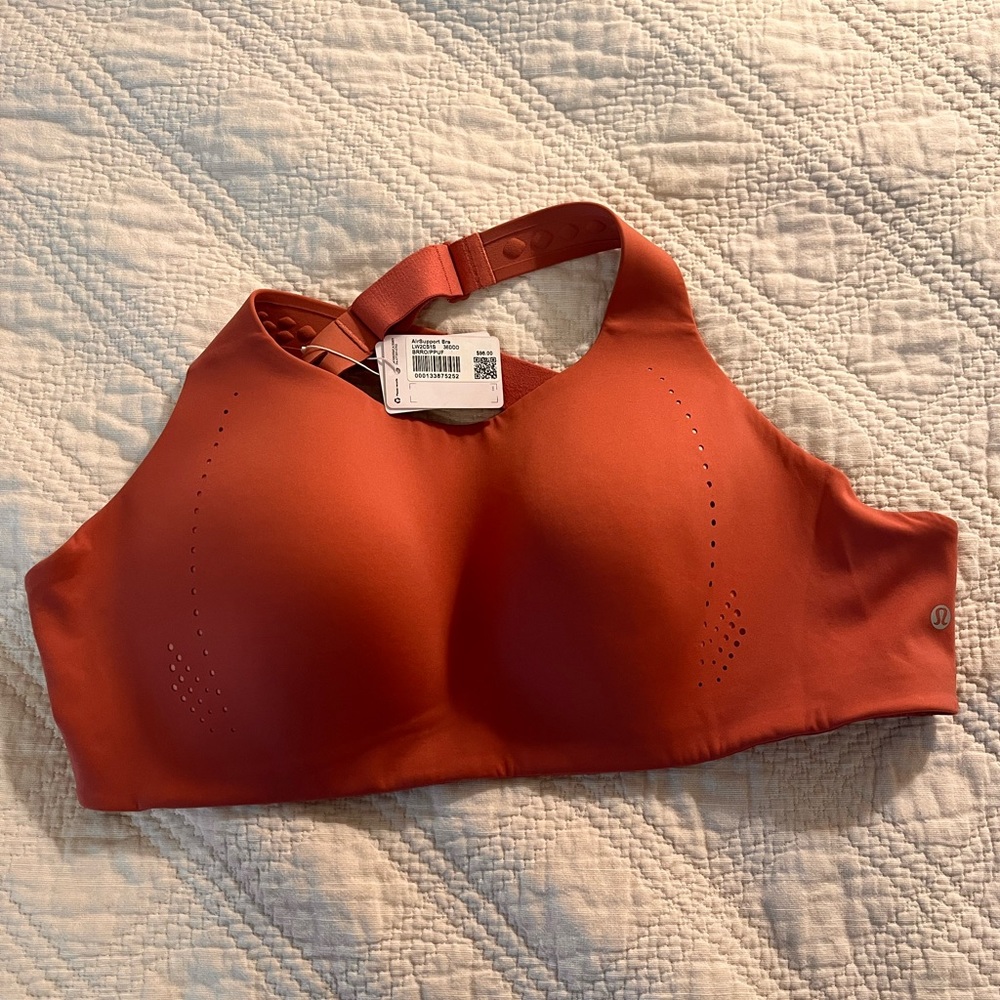 Lululemon AirSupport Sports Bra - NWT!